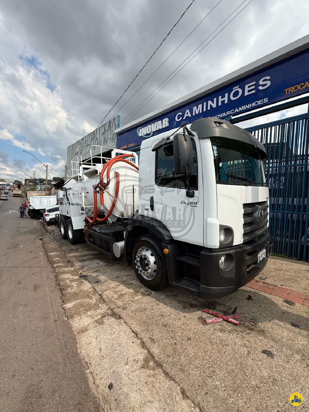 CAMINHAO VOLKSWAGEN VW 24280 Tanque Hidro Vácuo Inovar Caminhões CONTAGEM MINAS GERAIS MG